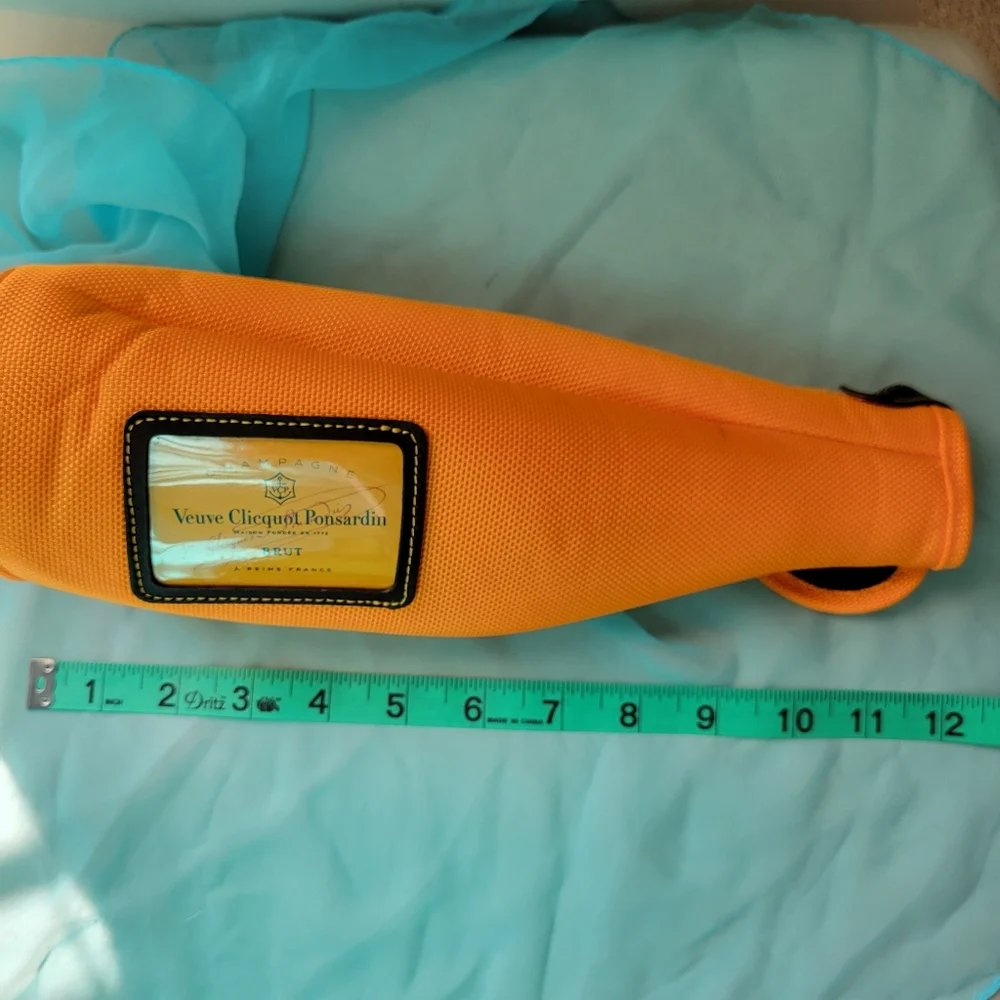 Veuve Clicquot Orange Champagne Wine Bottle Holder Wrap Insulated Zipper